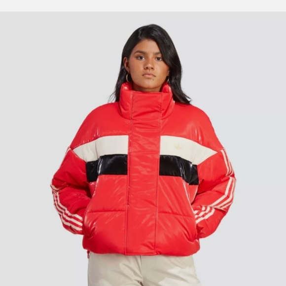 ADIDAS ORIGINALS RED PUFFER JACKET NWT. MADE WITH RECYCLED MATERIALS - Picture 4 of 5